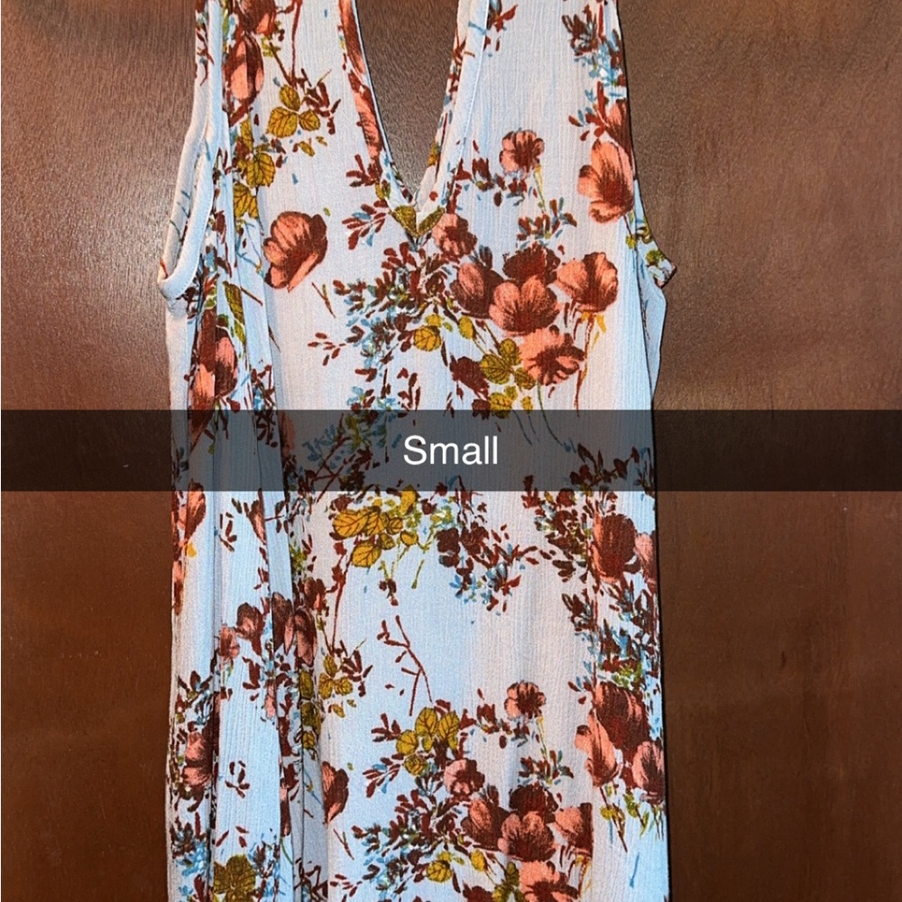 Floral Sleeveless V-Neck cold shoulder Top